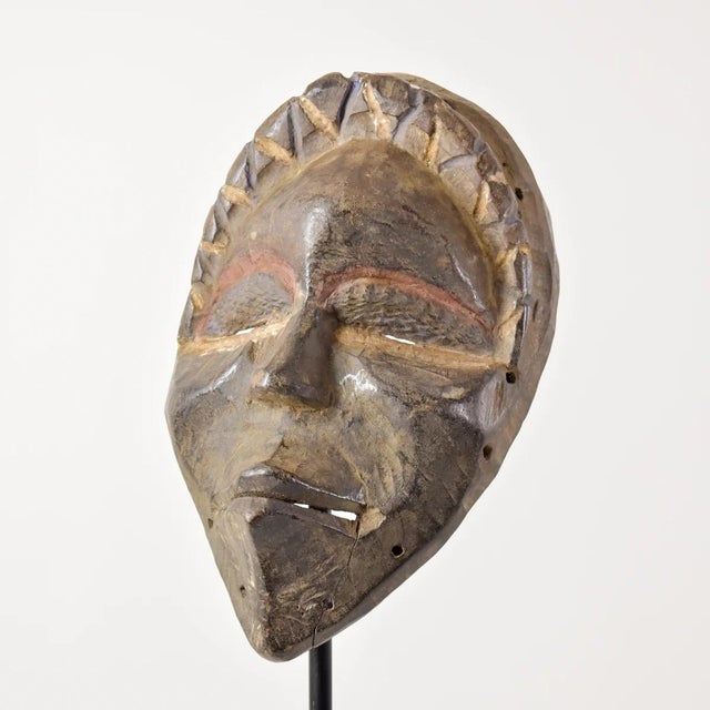 African Early 20th Century Dan Deangle Passport Mask For Sale - Image 3 of 10