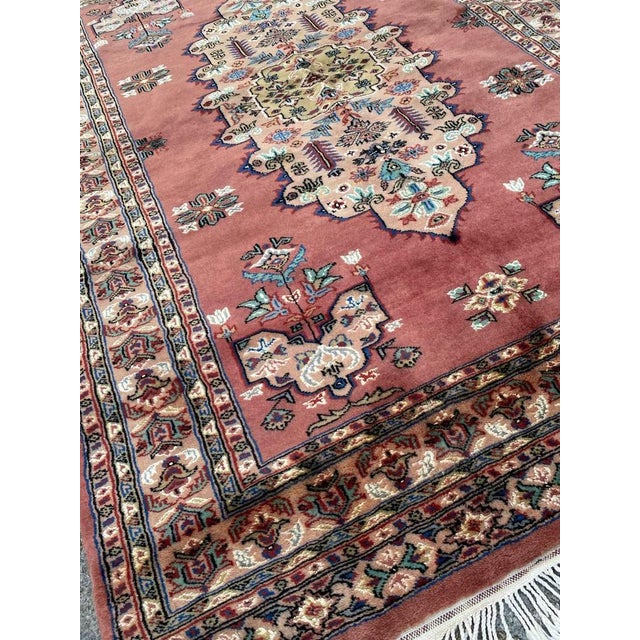 Vintage Pakistani Rug, 1980s For Sale - Image 16 of 18