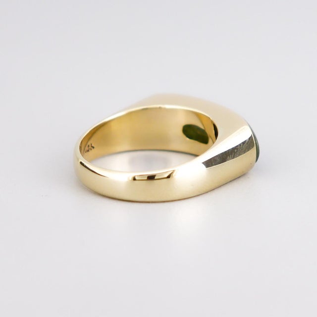 Vintage 14k Gold & Green Jade Cabochon Cocktail Ring For Sale - Image 11 of 15