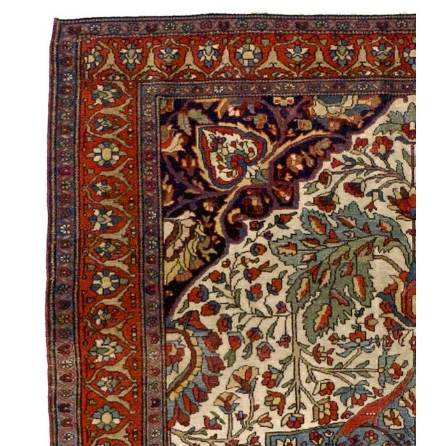 Persian Late 19th Century Farahan Sarouk Rug 4'3" X 6’7" For Sale - Image 3 of 5