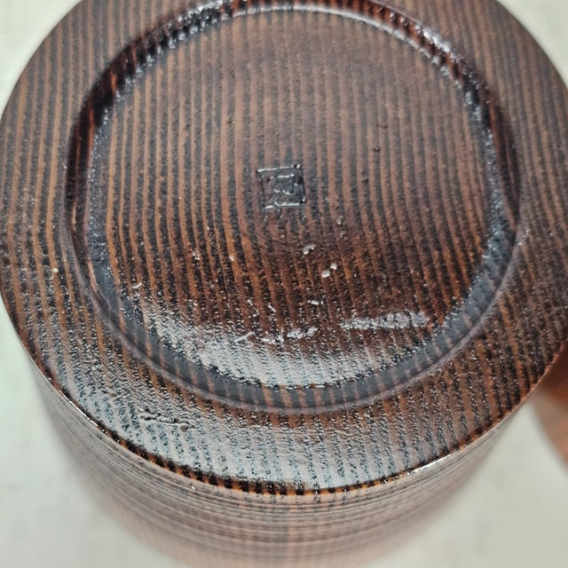 Japanese Suriurushi Lacquered Wood Tray and Cups Set, Hand Carved Modernist Design 13.5" For Sale - Image 12 of 12