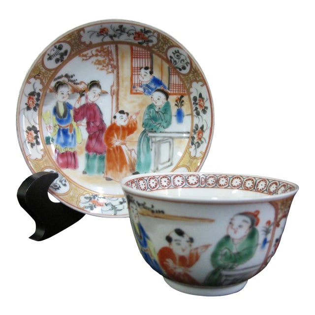 Chinese Porcelain Famille Rose Figural Tea Cup Bowl and Saucer Set For Sale