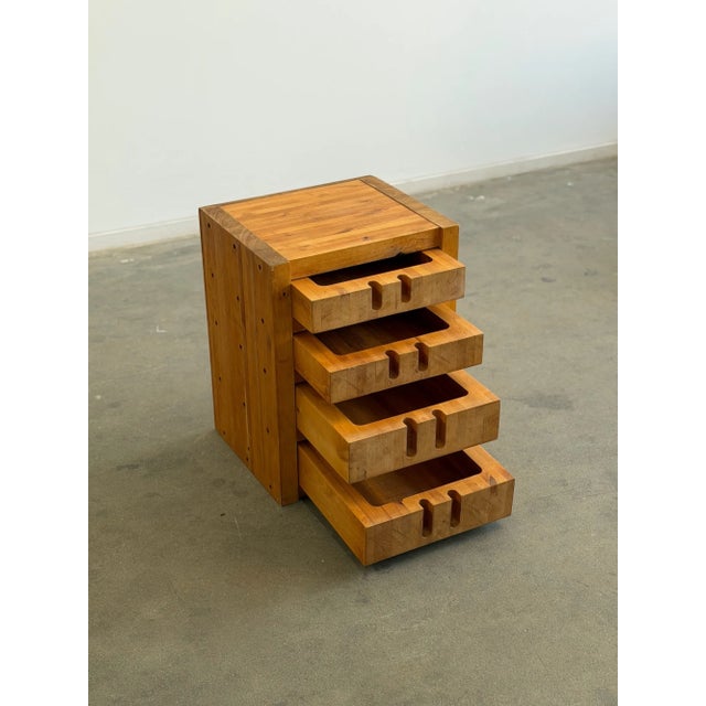 1970s Artisanal Reclaimed Wood Quad-Drawer Accent Chest For Sale - Image 10 of 11