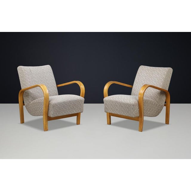 Bentwood Chairs by Karel Koželka & Antonín Kropáček, Czechoslovakia, 1940s, Set of 2 For Sale - Image 3 of 17