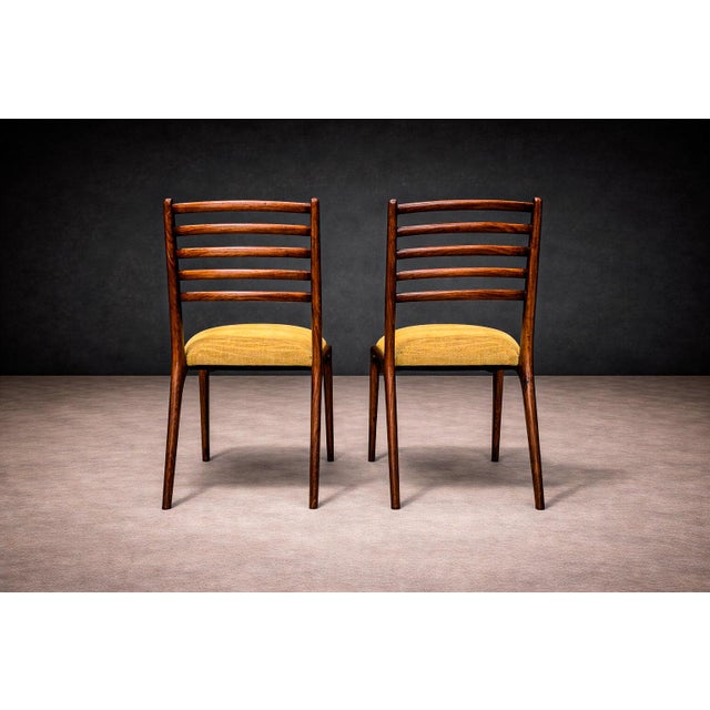 Set of 2 Chairs in Rosewood & Yellow Linen Canvas, Carlo Hauner, 1950s For Sale - Image 9 of 14