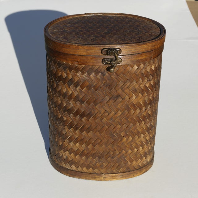 Tropical Tiki Style Oval Dark Brown Wicker Knitting Sewing Basket With Hinged Lid For Sale - Image 13 of 13