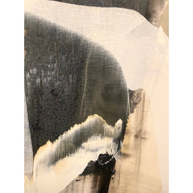 Contemporary oil on canvas by artist Lynn Sanders Lynn believes that there should be mystery within each piece and that...