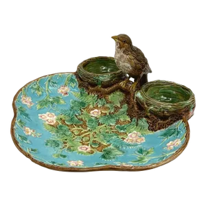 George Jones Majolica Strawberry Server Mounted by a Bird, English, Circa 1870
