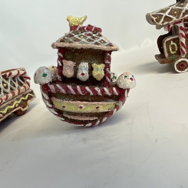 1950s Mid-Century Faux Ginger Bread Christmas Train Tabletop Decorative Object For Sale - Image 6 of 12