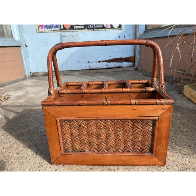 Modern Late 20th Century Condiment Silverware Napkin Sewing Implement Organizational Basket For Sale - Image 3 of 10