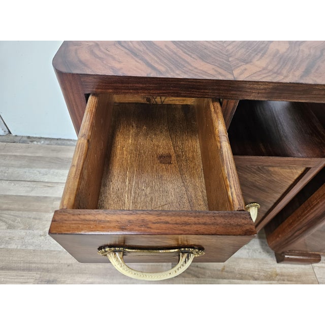 Art Deco Bedside Tables in Briar Root and Bakelite, 1940, Set of 2 For Sale - Image 10 of 18
