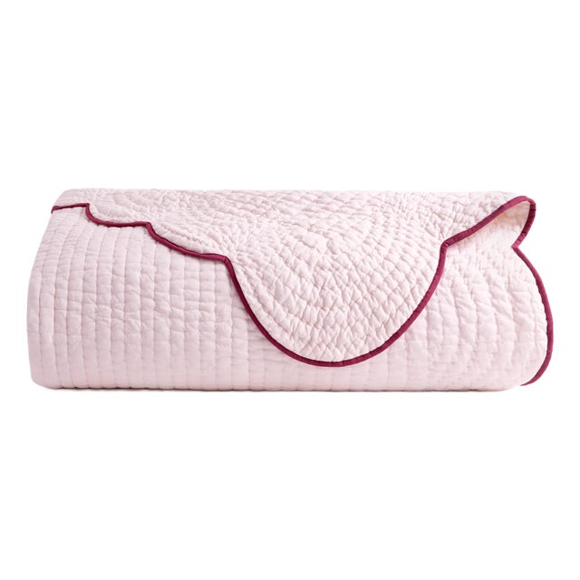 Kassatex x Chairish Quilted Scallop Twin Coverlet, Peach/Berry For Sale
