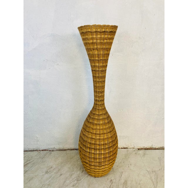 Large Vintage Wicker Vase For Sale In Charleston - Image 6 of 6