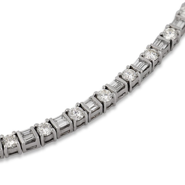 Contemporary Vintage Round Brilliant and Baguette Cut Diamond 18k White Gold Tennis Bracelet For Sale - Image 3 of 6