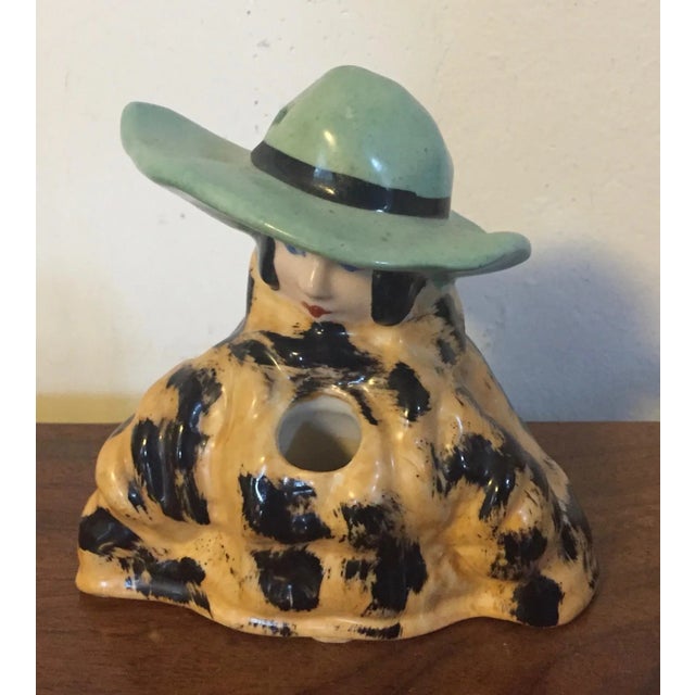 Brown 1920s Henri Delcourt Boulogne-Sur-Mer French Art Deco Porcelain Figural Inkwell or Pen Stand For Sale - Image 8 of 12