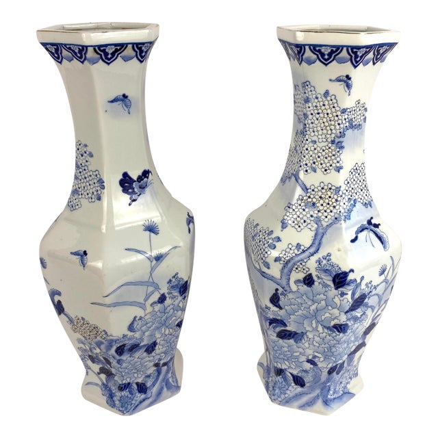 Pair of Chinese Blue and White Porcelain Vases With Birds and Blossoms, Jingdezhen, Circa 1900 For Sale