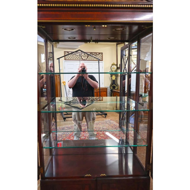 Wood Pair of Karges Mahogany Chinese Chippendale Beveled Crystal Glass Cabinets For Sale - Image 7 of 17