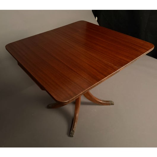 1920s American Mahogany Hepplewhite Style Game Table With Rotating Top & Pedestal Base For Sale In Indianapolis - Image 6 of 10