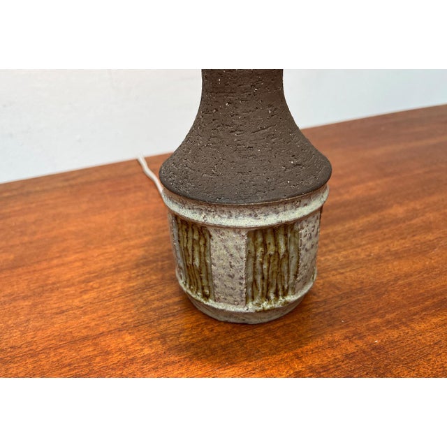 1960s Mid-Century Danish Studio Pottery Table Lamp by Borge Christoffersen for Chris Haslev Jeti, 1960s For Sale - Image 5 of 15