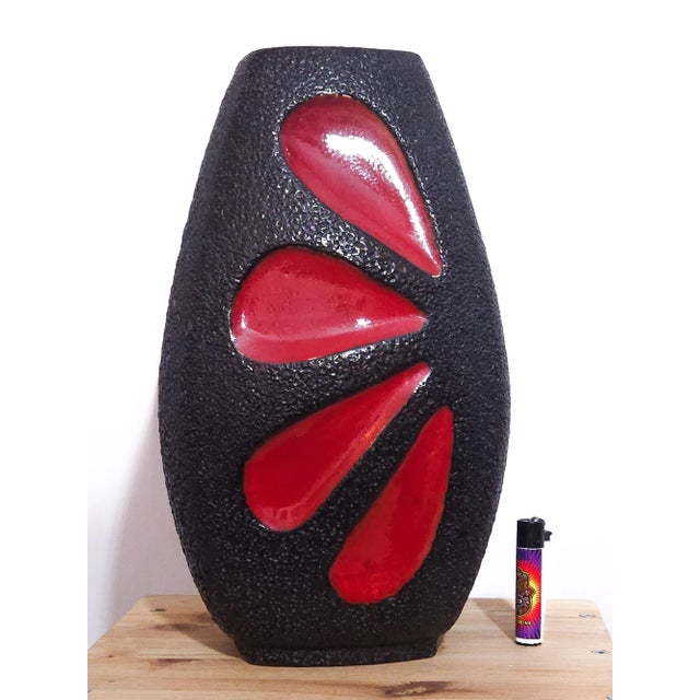 Mid-Century Modern West German Fat Lava Pottery Vase from ES Emons & Söhne, 1970s For Sale - Image 3 of 4