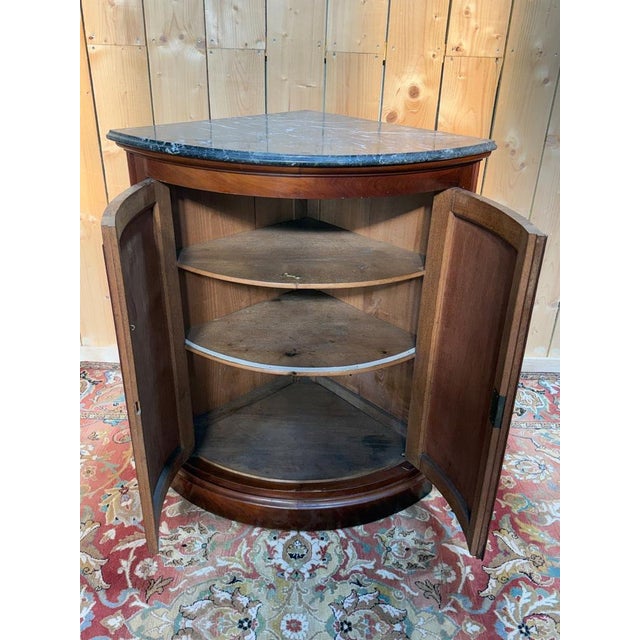 Louis-Philippe Corner Cabinet in Flamed Mahogany and Veined Grey Marble For Sale - Image 5 of 7