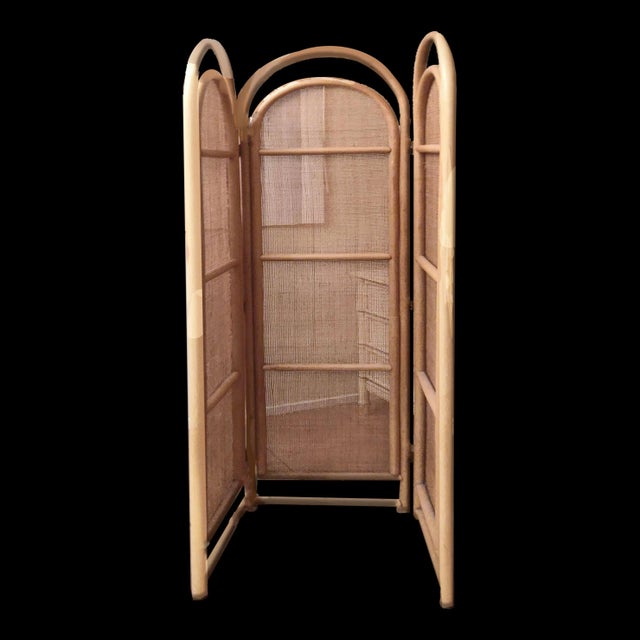 Almond Sculptural Three-Panel Folding Screen Room Divider in Rattan and Wicker, 1960s For Sale - Image 8 of 8
