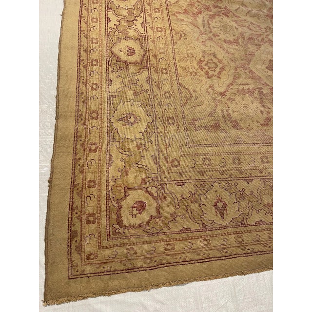 Antique Amritsar Rugs – The spectacular rugs of Amritsar capture the exotic style of India while incorporating a subtle...