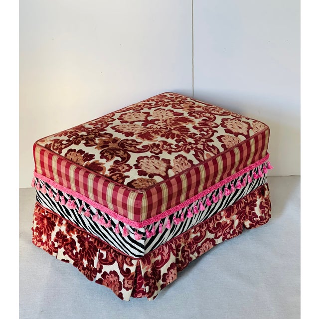 1960s Vintage Ottoman Footstool in Cut Velvet For Sale - Image 5 of 7