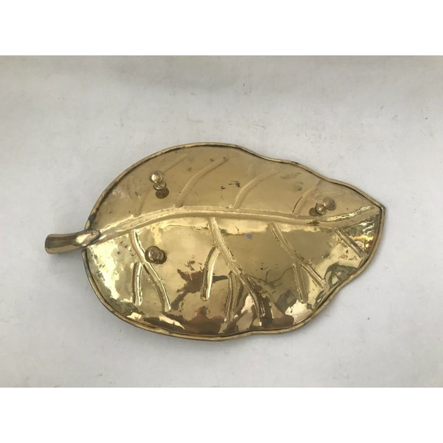 1960s Vintage Mid Century Large Brass Bowl Leaf Shape Italian Style For Sale - Image 5 of 8