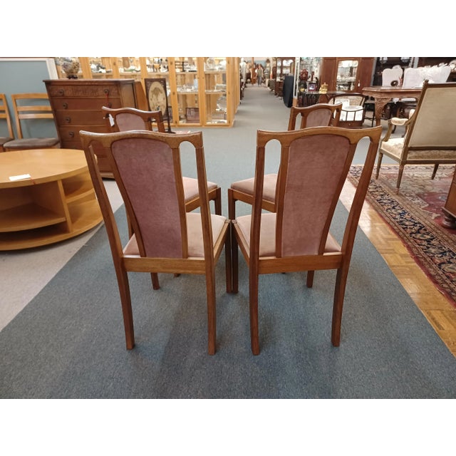 Meredew Mid Century Modern Meredew Teak Dining Chairs - Set of 4 For Sale - Image 4 of 12