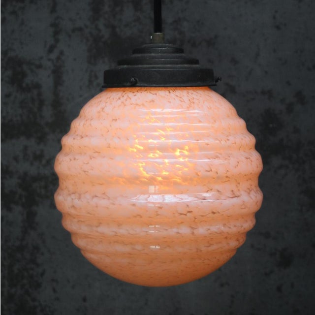 French “Clichy” pink coloured glass pendant lamp Brass glass holder 2 meter black cotton flex E26 / E27 Up to 250V...