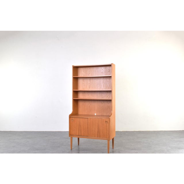 Mid-Century Modern Danish Oak Bookcase, 1960s For Sale - Image 4 of 15
