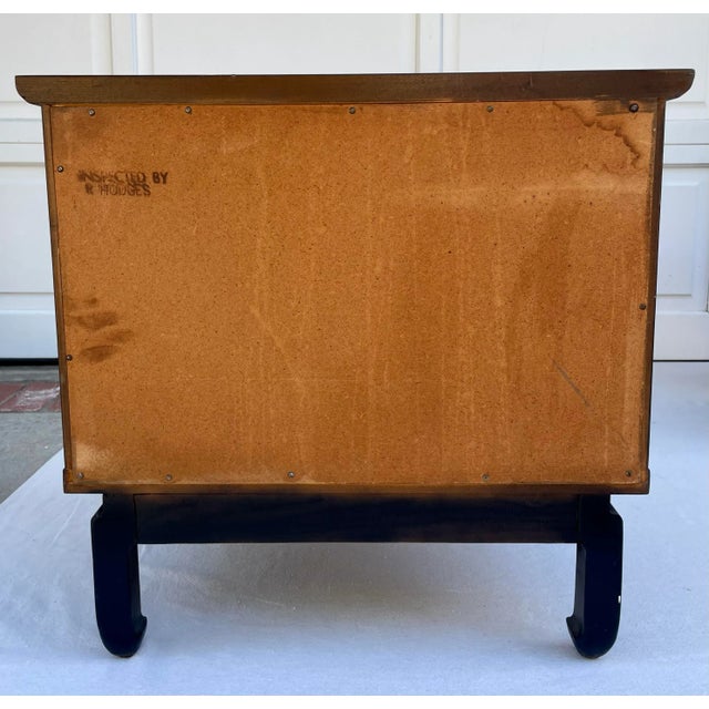 Brown American of Martinsville Pair of Mid-Century Modern Nightstands For Sale - Image 8 of 13