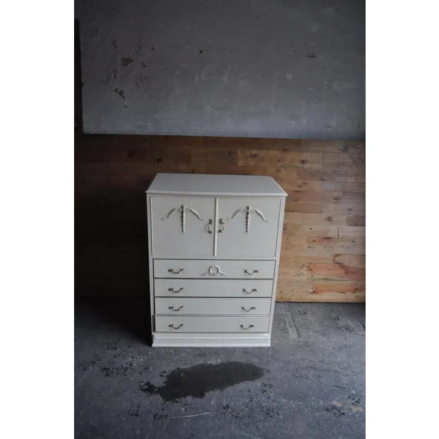 Mid-Century Modern Mid-Century Painted Dresser For Sale - Image 3 of 6