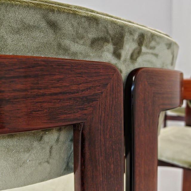Pamplona Chairs in Wood and Green Velvet attributed to A. Savini for Pozzi, 1970s, Set of 6 For Sale - Image 17 of 18