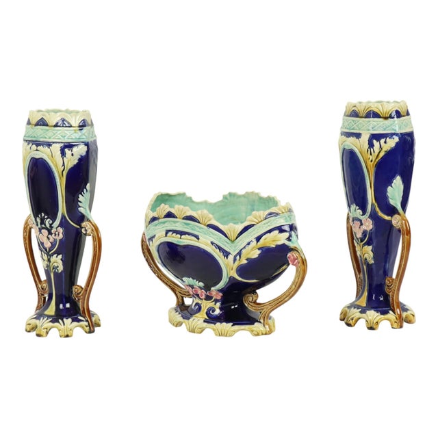 Art Nouveau Majolica Barbotine Vases and Planters, 1890s, Set of 3 For Sale - Image 10 of 18