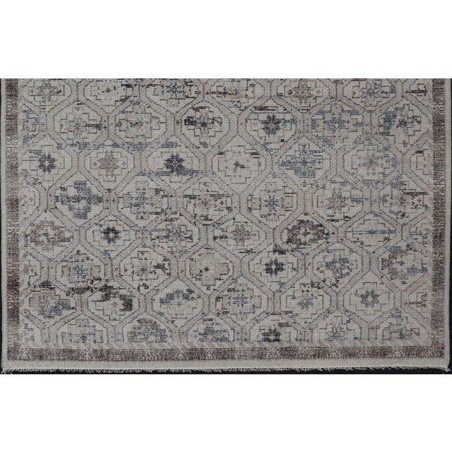 Modern Oushak Tribal Rug in Ivory With Light Blue and Brown Accents For Sale In Atlanta - Image 6 of 9