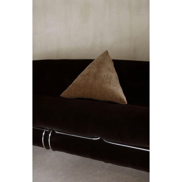 Cassina Soriana Sofa, Armchairs and Ottoman by Afra E Tobia Scarpa for Cassina, 1970s, Set of 4 For Sale - Image 4 of 15