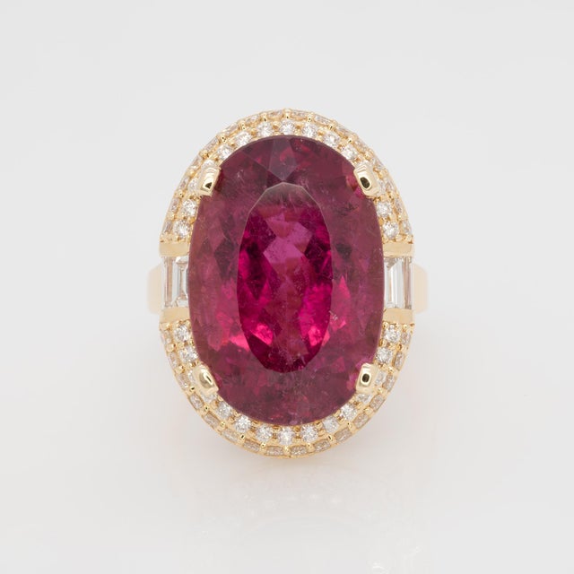 15.5Ct Rubellite Tourmaline Ring With Earth Mined Diamonds Halo, Size 6.75 For Sale - Image 4 of 8