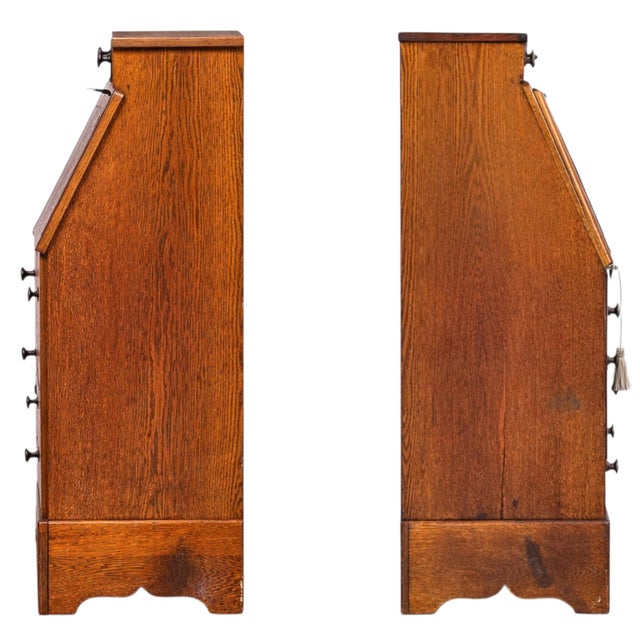 Late 19th Century Antique Victorian Oak Slant-Top Secretary Desk | Governor’s Desk | C. 1870s For Sale - Image 5 of 17