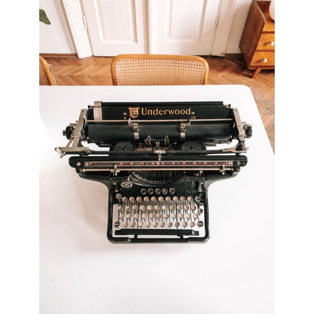 American No. 6 - 14 Qwertz Typewriter from Underwood Elliot Fisher Co., 1930s For Sale - Image 18 of 18