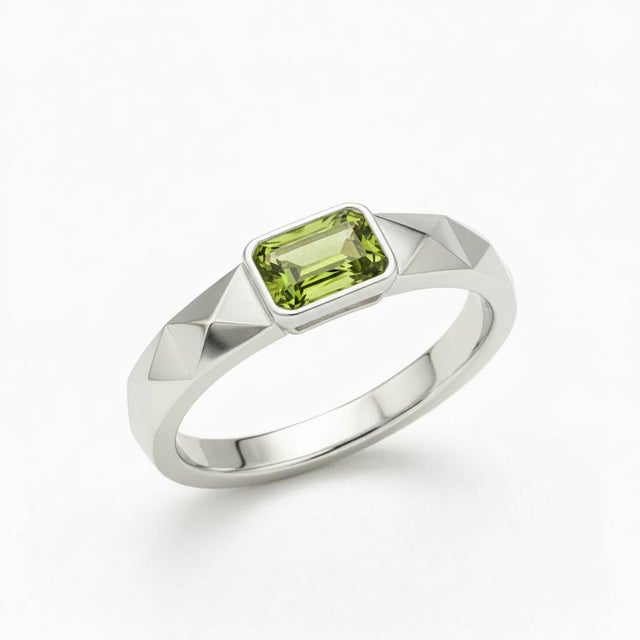 Peridot Solitaire Ring for Men Silver, Gold, Size 10 For Sale - Image 6 of 7