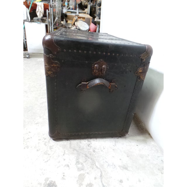 Late 19th Century 19th Century Leather / Wood Travel Trunk For Sale - Image 5 of 15