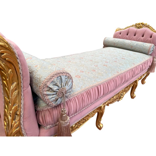 French Louis XV Style Settee With Ornate Hand Carvings and Tufted Seat For Sale In Los Angeles - Image 6 of 9