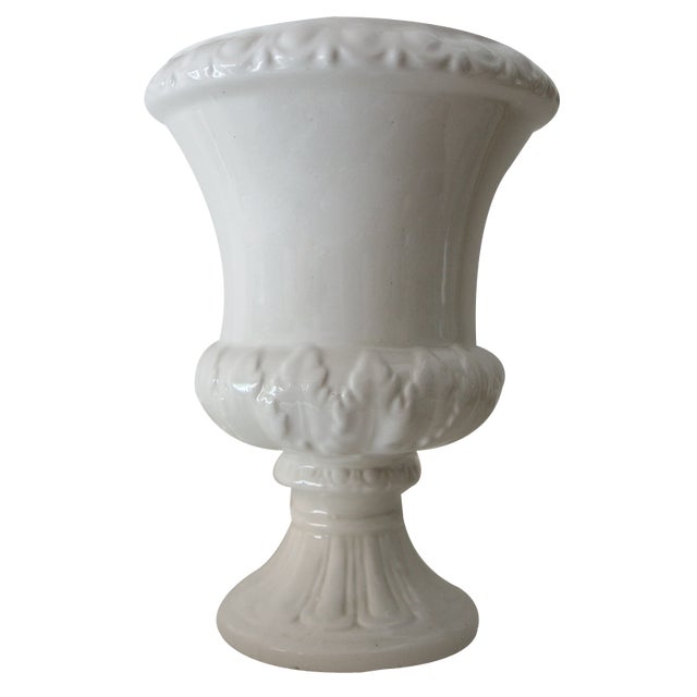 Medici Style Cup Vase in White Lacquered Ceramic, Italy, 1930s For Sale