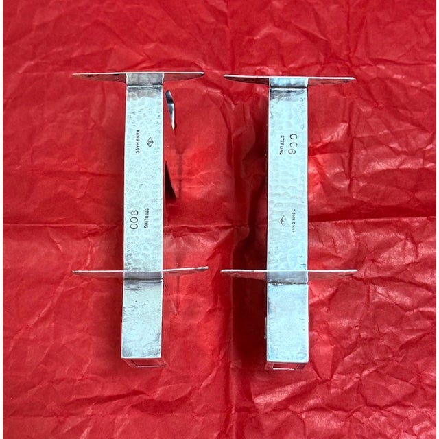 A Pair of 1920s Vintage Etched Sterling Silver Holders Bookends Signed With B For Sale - Image 4 of 16