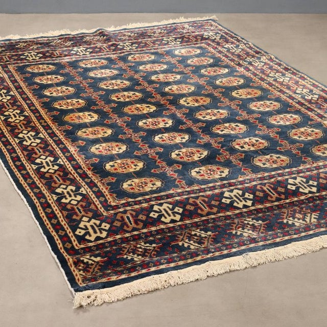 Brown Modern Machine-Made Thin Knot Cotton Rug For Sale - Image 8 of 8