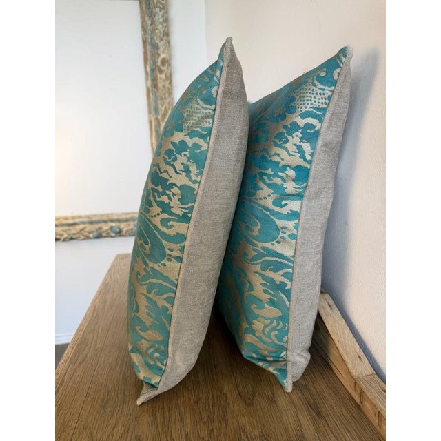 Pair of Fortuny-Style Patterned Pillows With Solid Silk Backs For Sale - Image 9 of 11