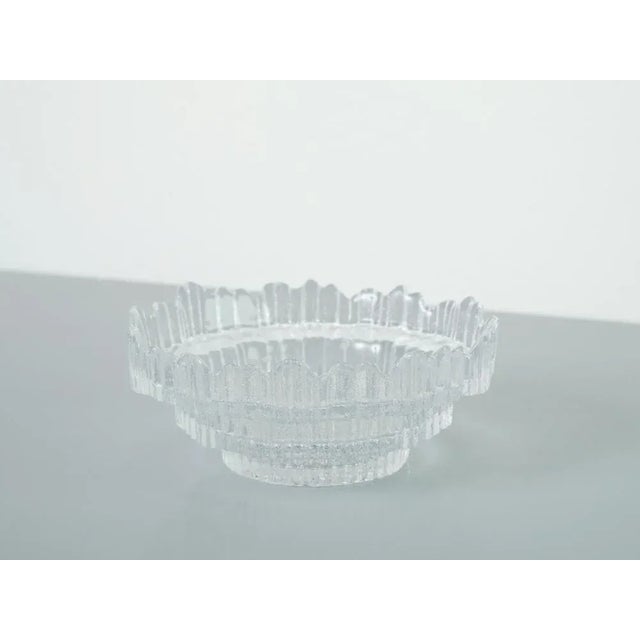 Mid-Century Swedish Shell in Glass, 1960s, in Very Good conditions. Designed 1960 to 1969