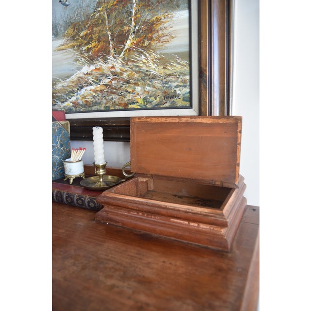 19th-Century American Cherry Chest of Drawers With Original Leaf Pulls For Sale In New York - Image 6 of 6